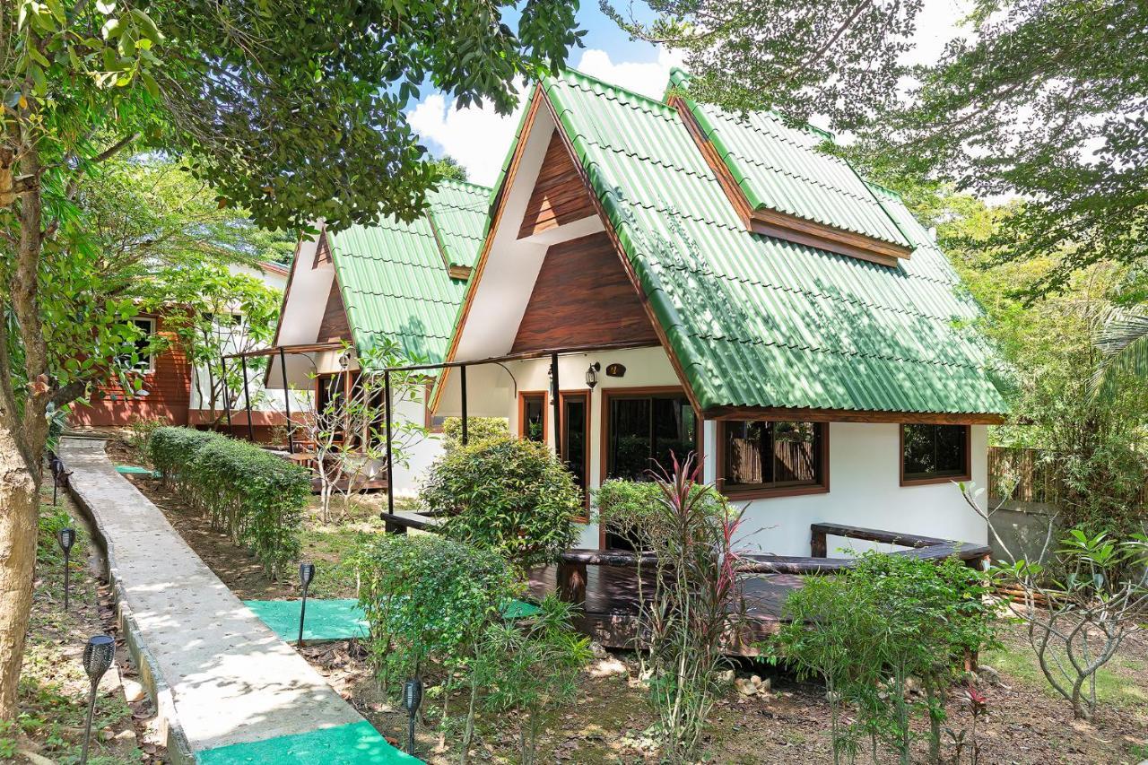 Harmony Naturist Resort Rawai Phuket 18Yr Minimum Age Only Nudist Nake D Fkk Exterior foto